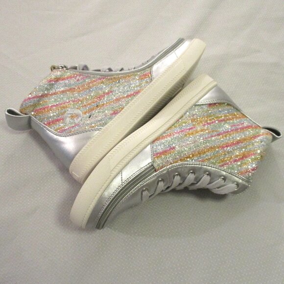 🥰 $20 Today - BILLY SILVER RAINBOW SNEAKERS BIG GIRLS' SZ 5 – NWT 🥰 - Picture 9 of 15